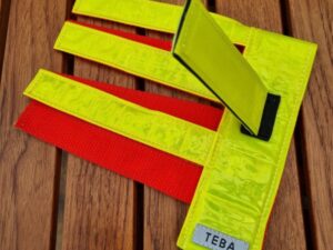 Reflexhalsband Gul 45 cm Bredd 5 cm + 2 gula flärpar + 6 gula flärpar