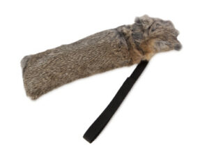 Kaninskinnsdummy Ca 500 g Längd ca 26 cm Diameter ca 7 cm Bandhandtag