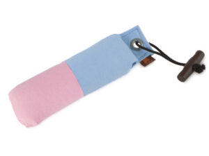 Tygdummy Ca 300 g Ljusblå/rosa Plasthandtag Totallängd utan handtag ca 23 cm Diameter ca 6
