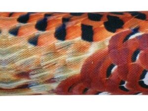 Dummy till apportkastare Fasantupp mönstrad tyg Längd ca 16 cm Diameter ca 7,5 cm Sporting Saint