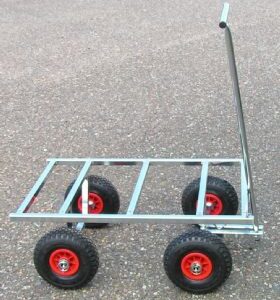 Burvagn 87x55 cm Fyrkantiga mellanrör Hjuldiameter 26 cm Amalie Sändes EJ på postorder Hämtas i Höör